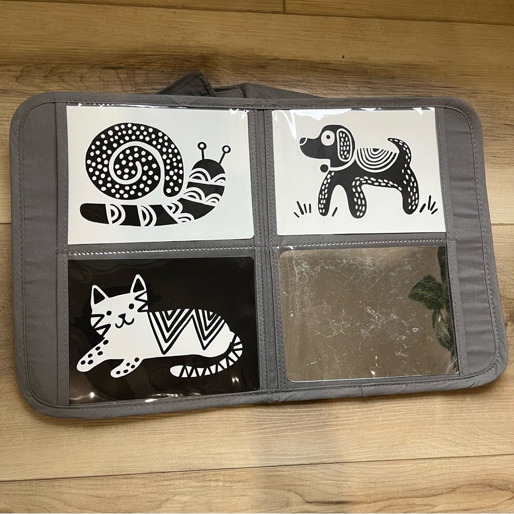 Lovevery Travel Card Holder